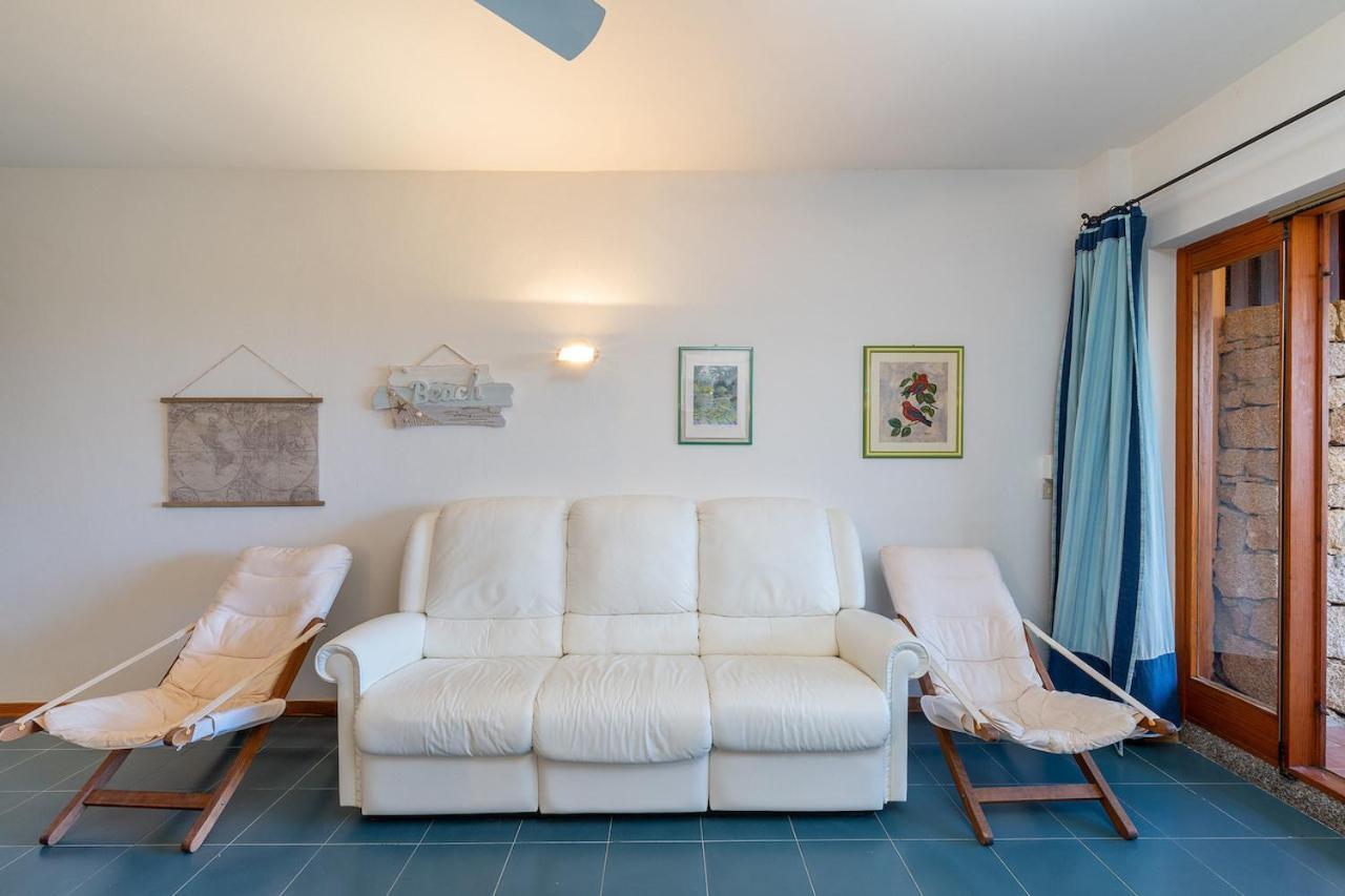 Residenze Coda Cavallo Сан-Теодоро Экстерьер фото