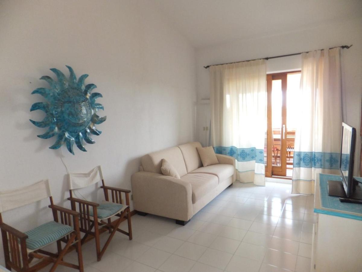 Residenze Coda Cavallo Сан-Теодоро Экстерьер фото