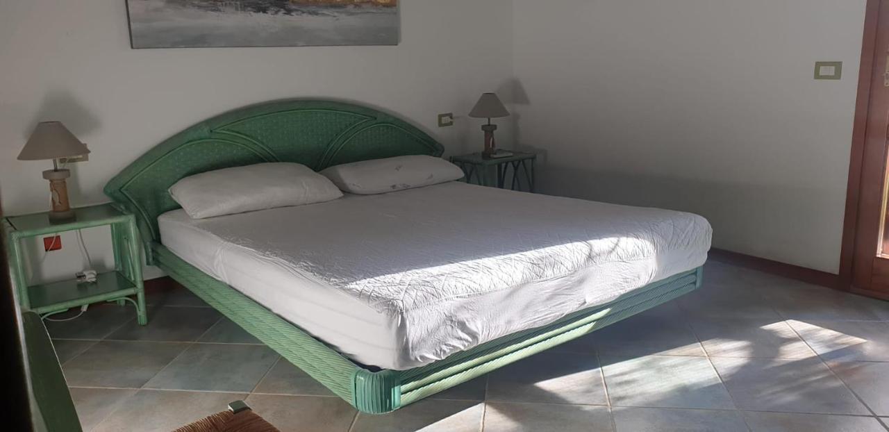 Residenze Coda Cavallo Сан-Теодоро Экстерьер фото